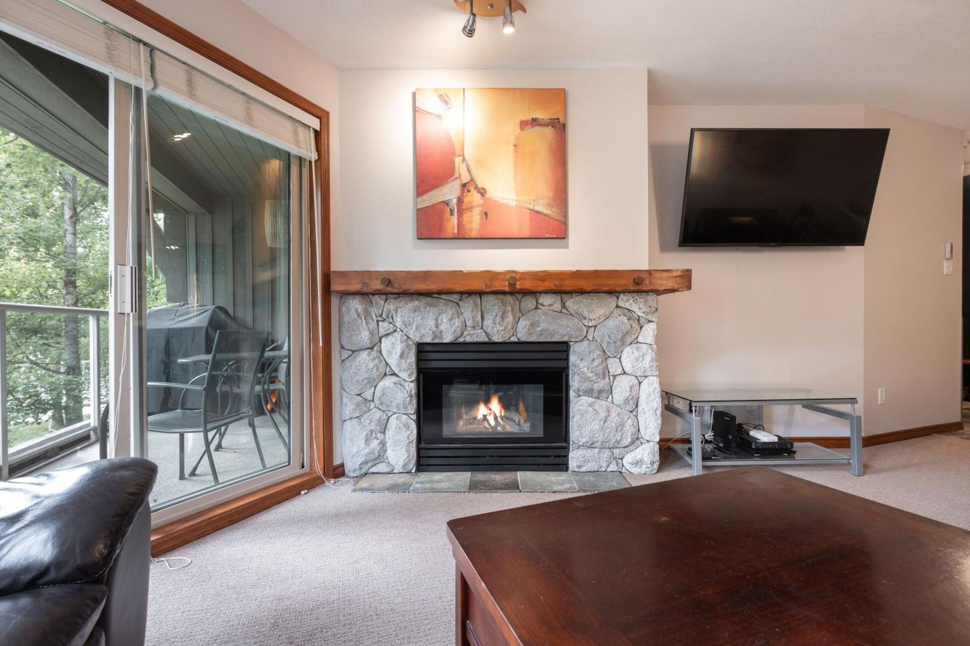 The Aspens By Outpost Whistler Villa Buitenkant foto